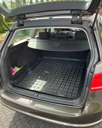 Volkswagen Passat cena 41500 przebieg: 218500, rok produkcji 2014 z Jarocin małe 67